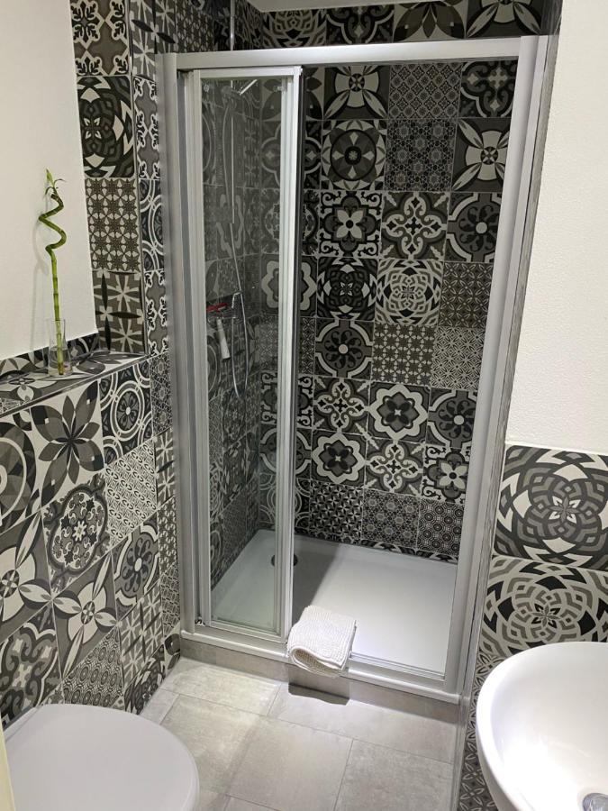 Greenhome Loerrach -Ihre Unterkunft Im 3-Laendereck- エクステリア 写真